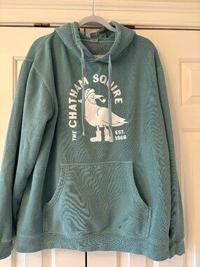 Women's Chatham Squire Hoodie Size M NWOT
